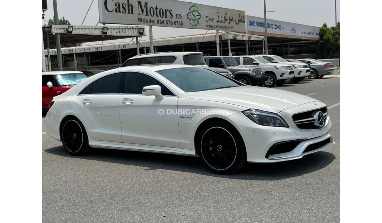 Mercedes-Benz CLS 63 AMG Mercedes Benz - AMG CLS 63 - 4MATIC S - IMPORT JAPAN
