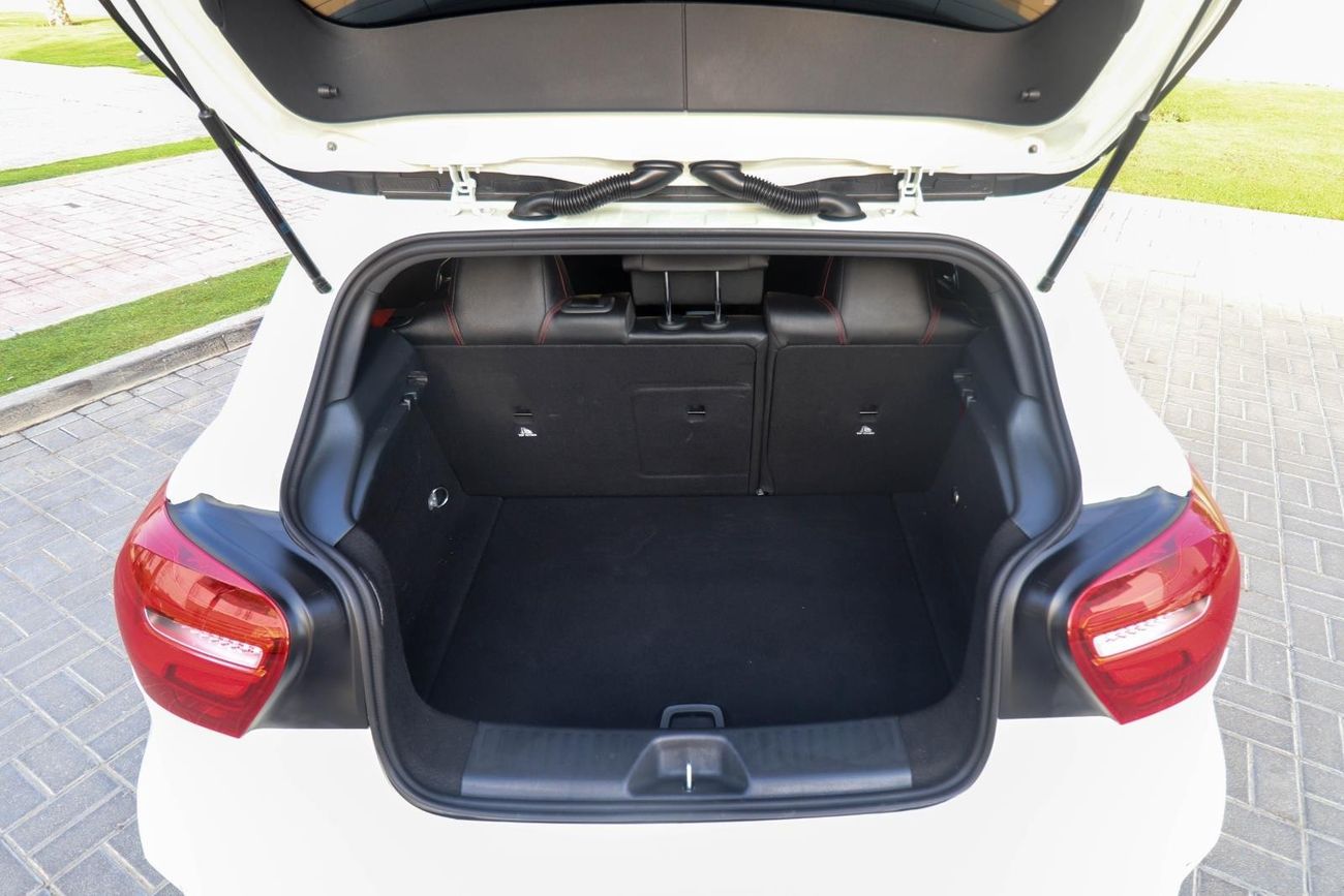 مرسيدس بنز A 250 W177