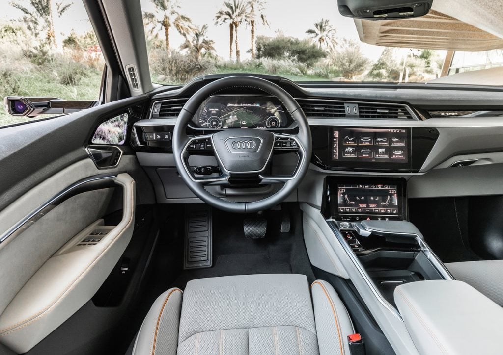 Audi e-tron interior - Cockpit