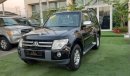 Mitsubishi Pajero Gulf - screen - alloy wheels - cruise control - in excellent condition, you do not need any expenses