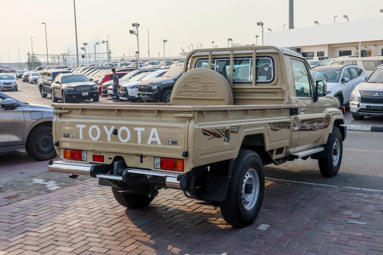Toyota Land Cruiser Pick Up Single Cab Std 4.0L toyota land cruiser single cab 4.0L 2024 model
