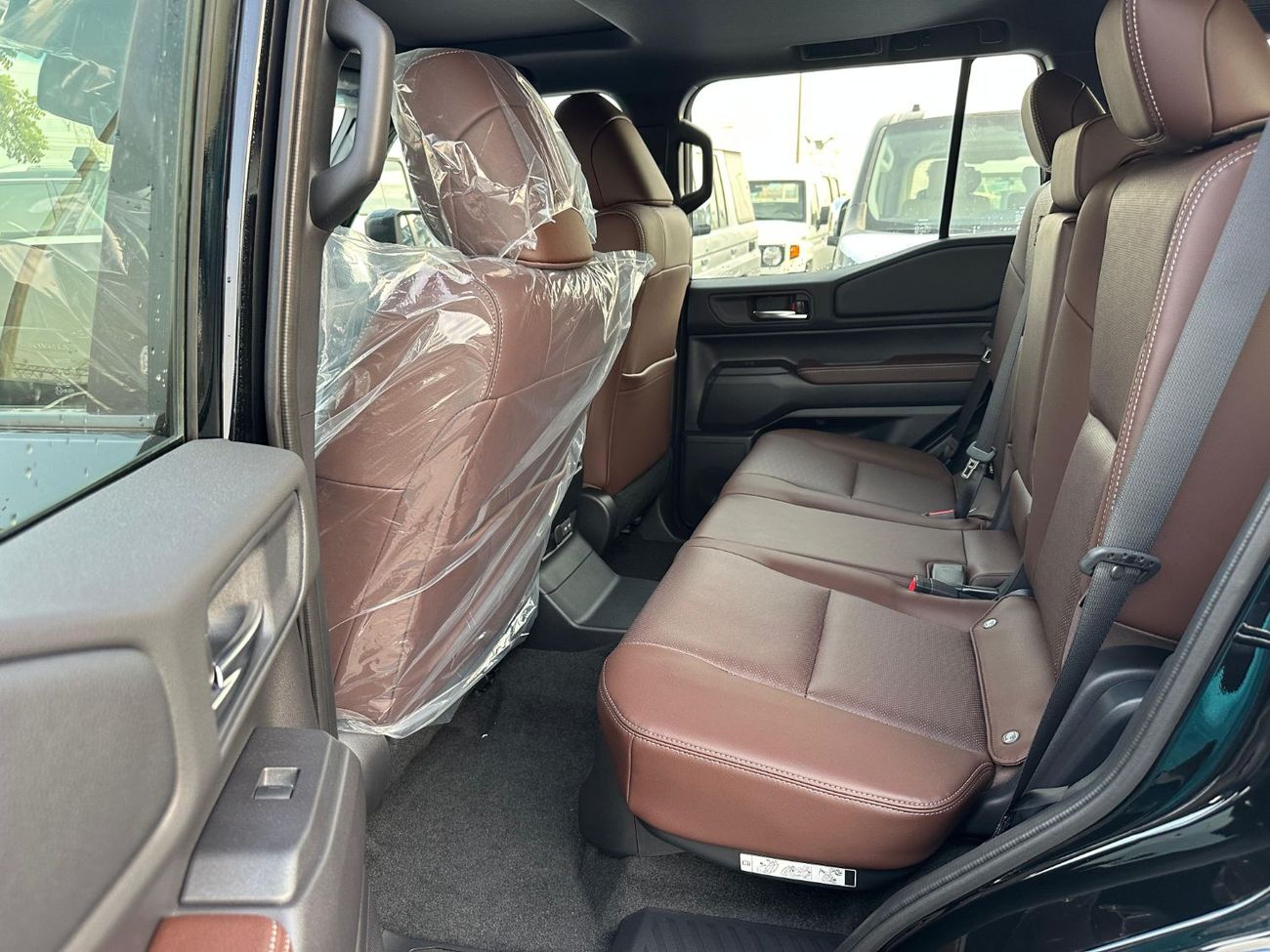 Toyota Prado TOYOTA PRADO 2.4L PET.ADVENTURE PLUS 2025 (EXPORT ONLY)