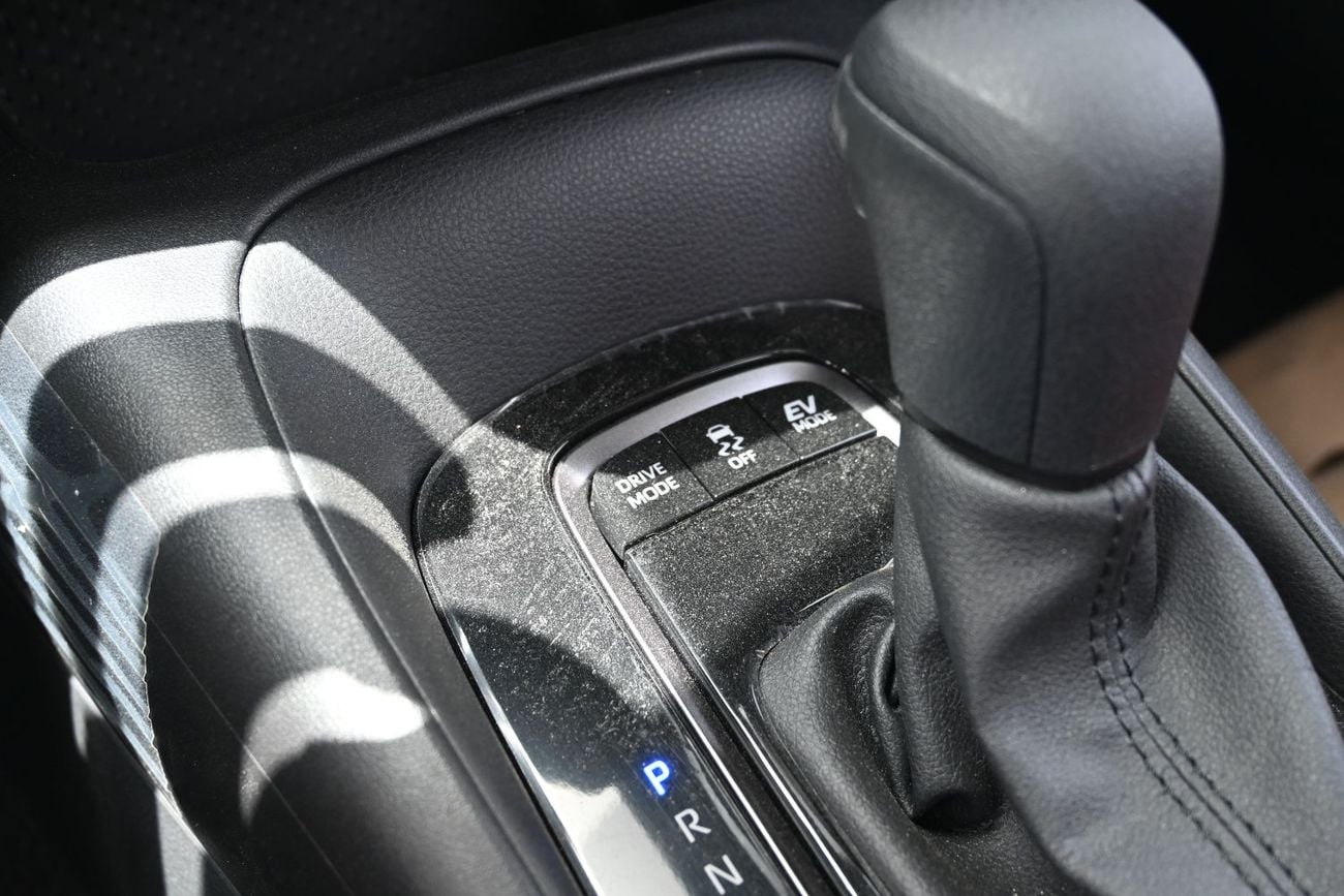 تويوتا ليفين Toyota Levin Sport 1.8L Hybrid, FWD Model 2025