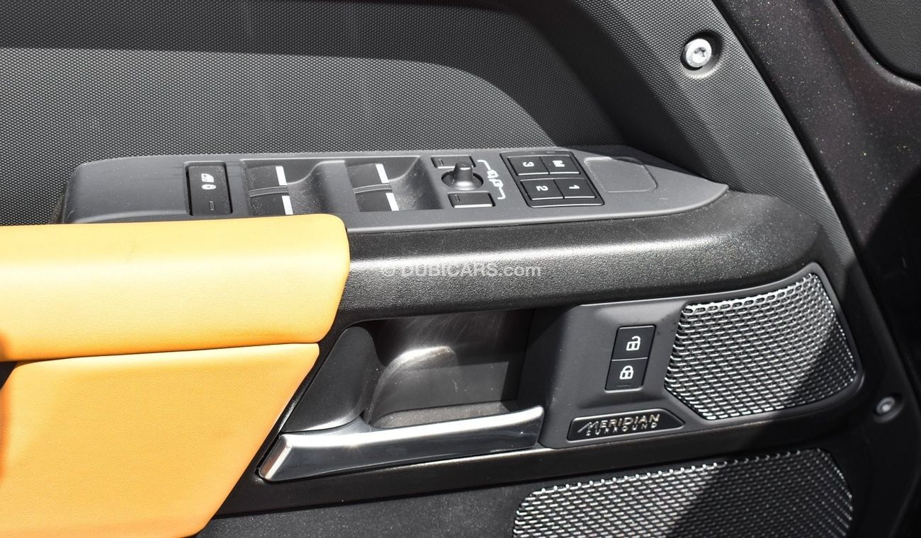 Land Rover Defender P525  V8