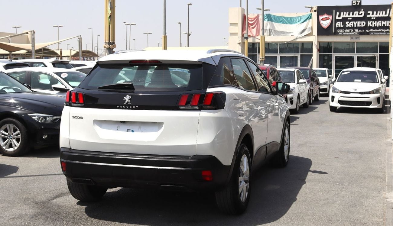 بيجو 3008 بيجو 3008 خليجى بحاله ممتازه محرك 1.6 سى سى وممشى 44000 كم وسعر 52000  درهم