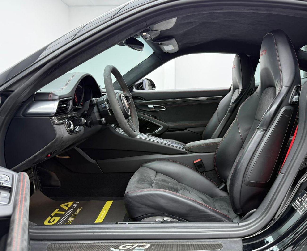 بورش 911 GT3 3.8L (475 HP) Coupe 2018 Porsche 911 GT3 ,Warranty ,Full Service History ,Excellent Condition ,G