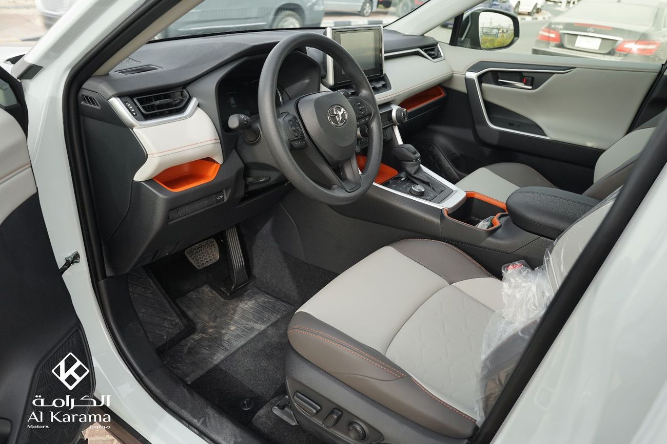 Toyota RAV4 ADVENTURE - 2.5L 4WD - GCC - Brand NEW