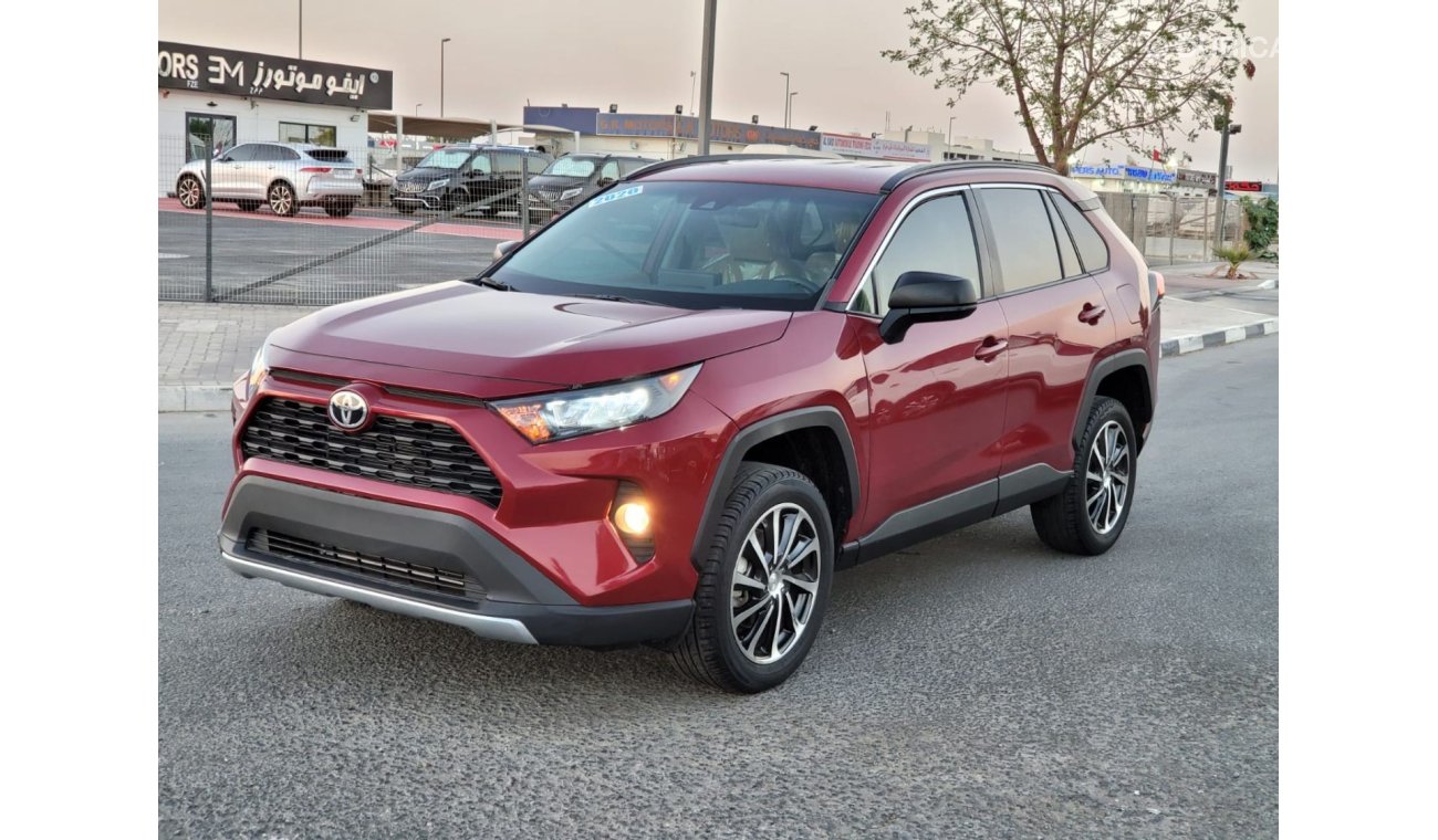 تويوتا راف ٤ TOYOTA RAV4 LE 2020 MODEL CLEAN CAR