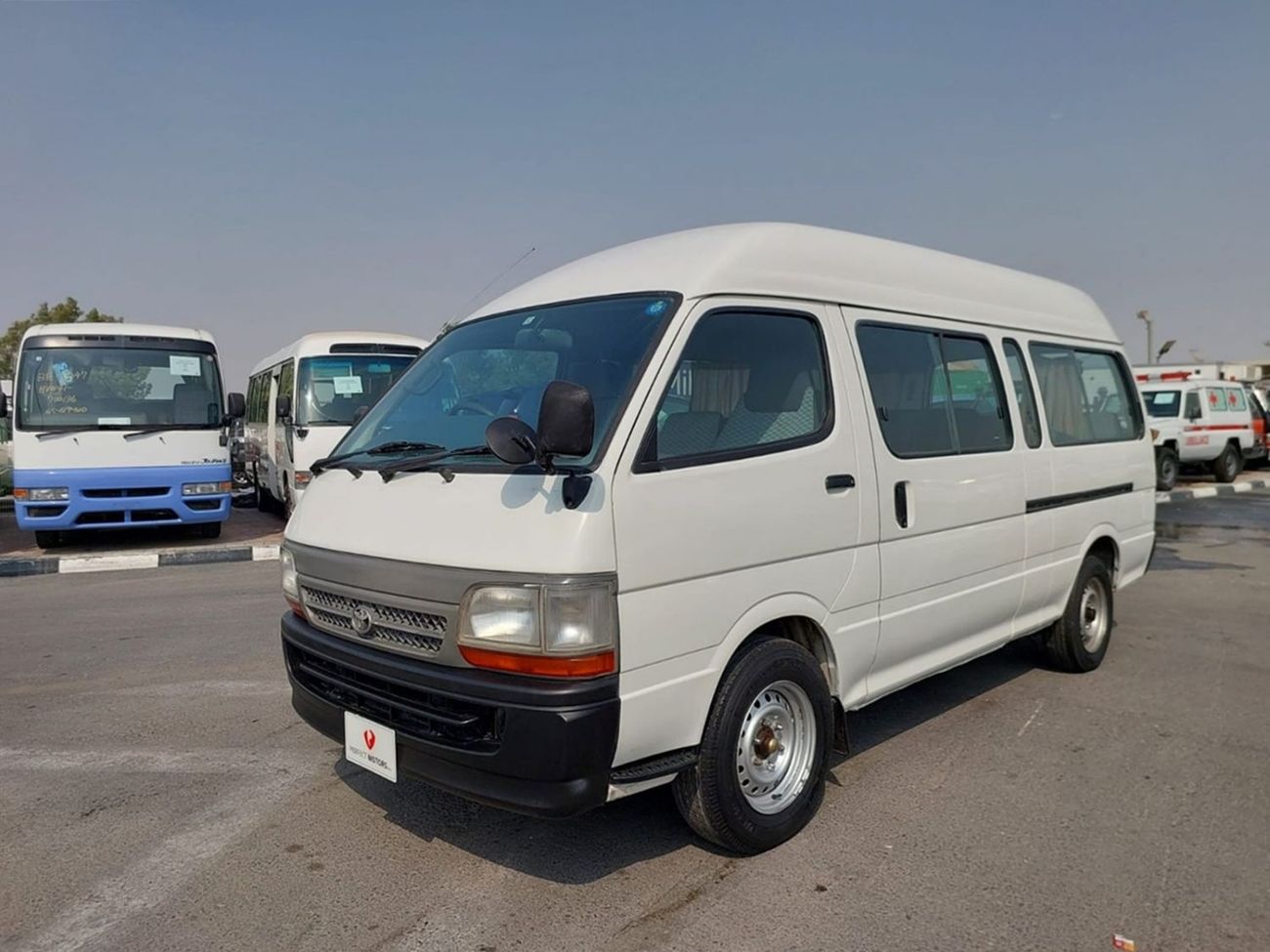 تويوتا هاياس TOYOTA HIACE COMMUTER VAN RHD 2001 MODEL 3.0 L DIESEL MANUAL(PM08349)