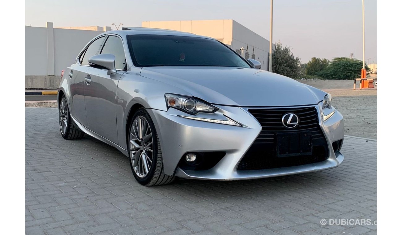 Lexus IS250 Lexus IS 250 / 2015 / GCC / V6 / IN VERY GOOD CONDITION