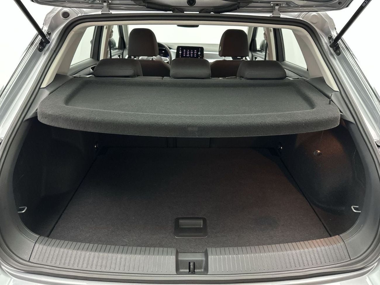 فولكس واجن T ROC LIFE 1.4L | AED 66,900 Only! | MARKET BEST PRICE | VW Certified