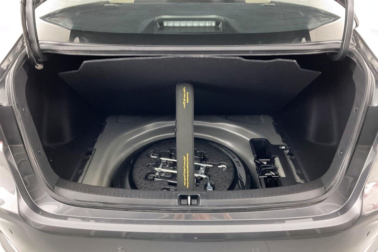 Infiniti Q50 Premium / Luxe | 1 year free warranty | 0 Down Payment