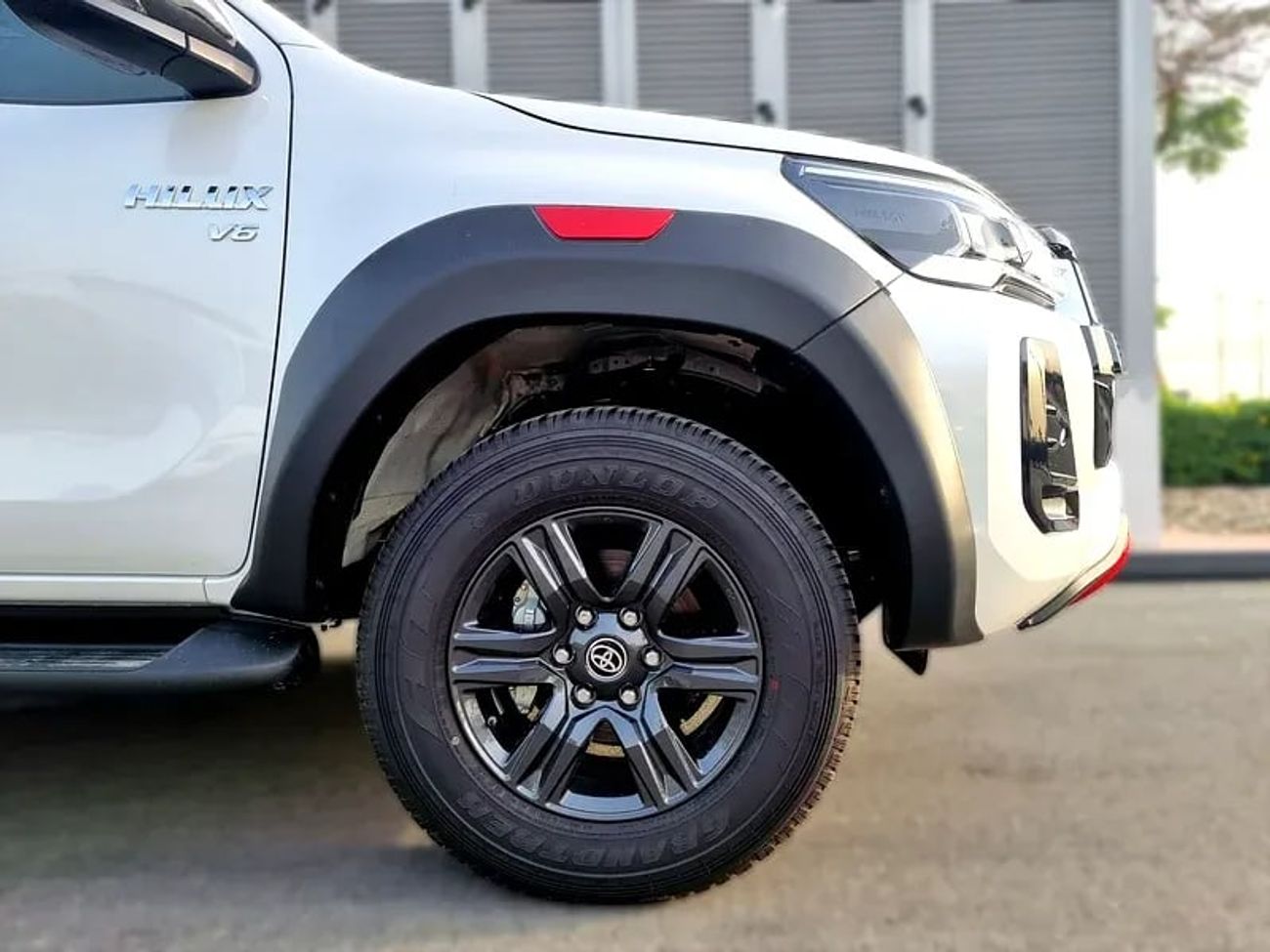 تويوتا هيلوكس DC TRD 4.0L 4WD