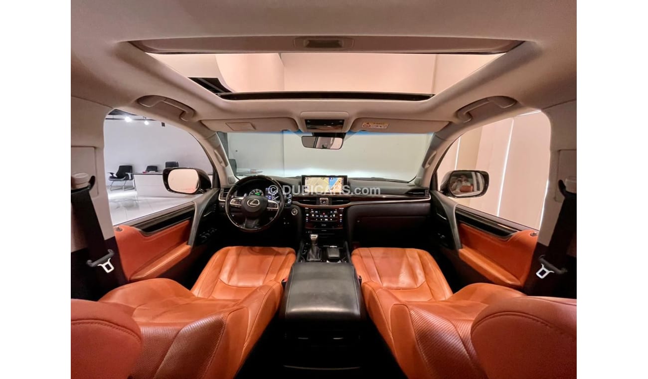 لكزس LX 570 2017 Lexus LX570, Full Option, Super Clean, Warranty, GCC