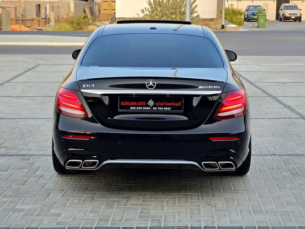 Mercedes Benz E300 E 300 - Premium Luxury Sedan