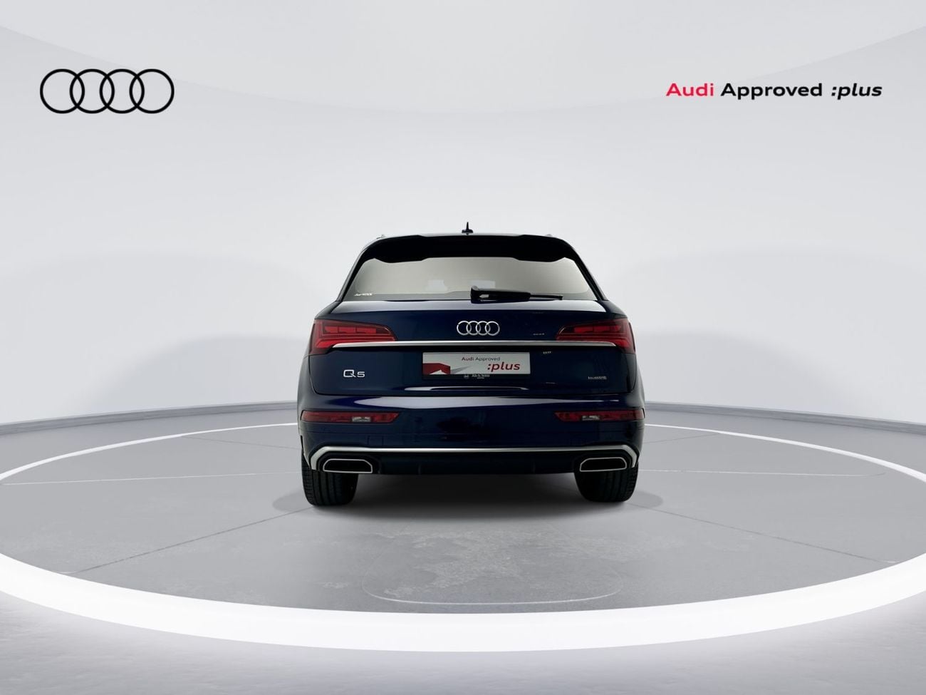 أودي Q5 45 TFSI Quattro Design 2.0L