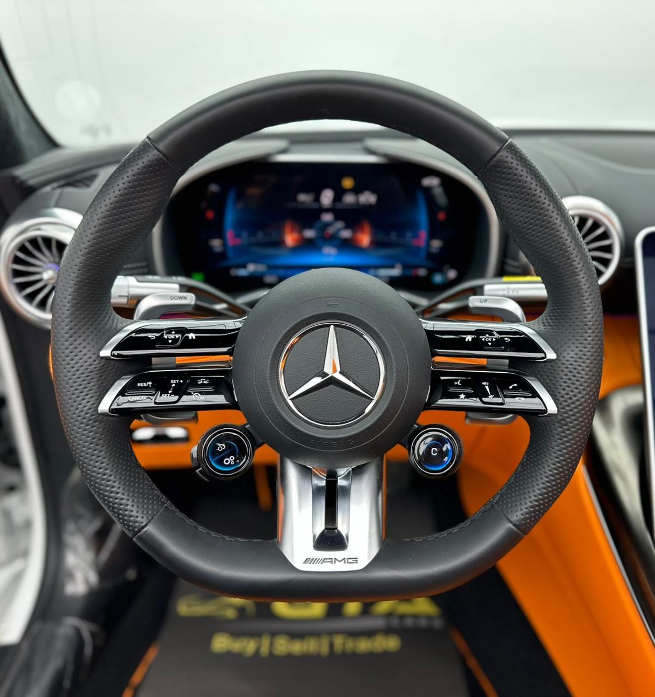 Mercedes-Benz SL 63 AMG 2024 Mercedes-Benz SL63 AMG V8 4MATIC, Brand New, 2 years Warranty, Excellent Condition