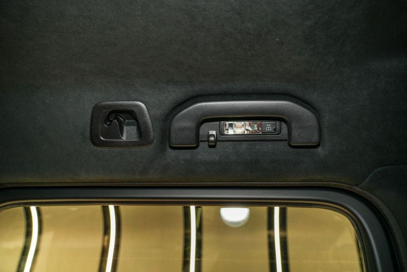 Mercedes-Benz G 63 AMG (GCC) Double Night Package / Full Carbon Fiber / + 10% For local Registration