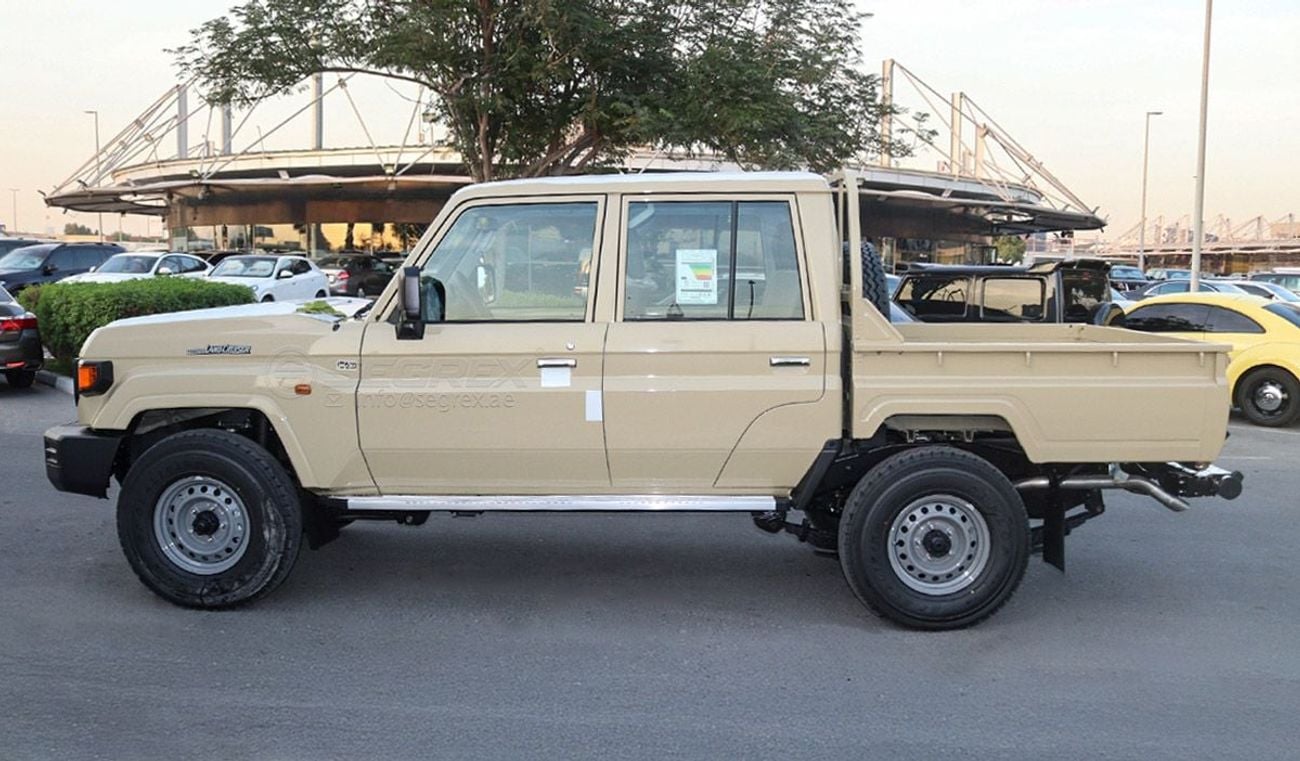 تويوتا لاند كروزر بيك آب 2025 Model Toyota Land Cruiser Pick Up, LC79 Double Cabin, 4.0L Petrol 4WD 6A/T