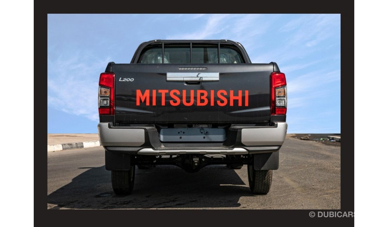 Mitsubishi L200 MITSUBISHI L200 2.4L 4X4 HI D/C M/T PTR (EXPORT ONLY)