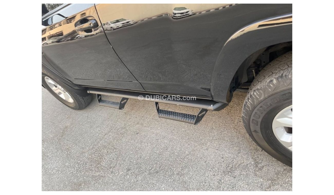 Toyota 4Runner 4x4 push start sunroof