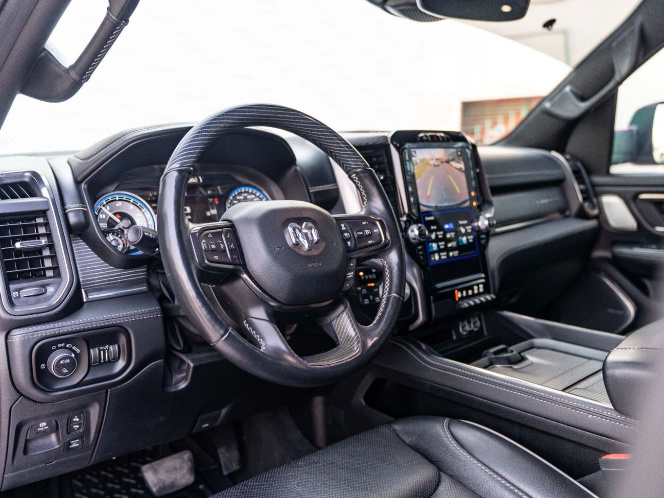 RAM 1500 Limited 5.7L (5 Seater)