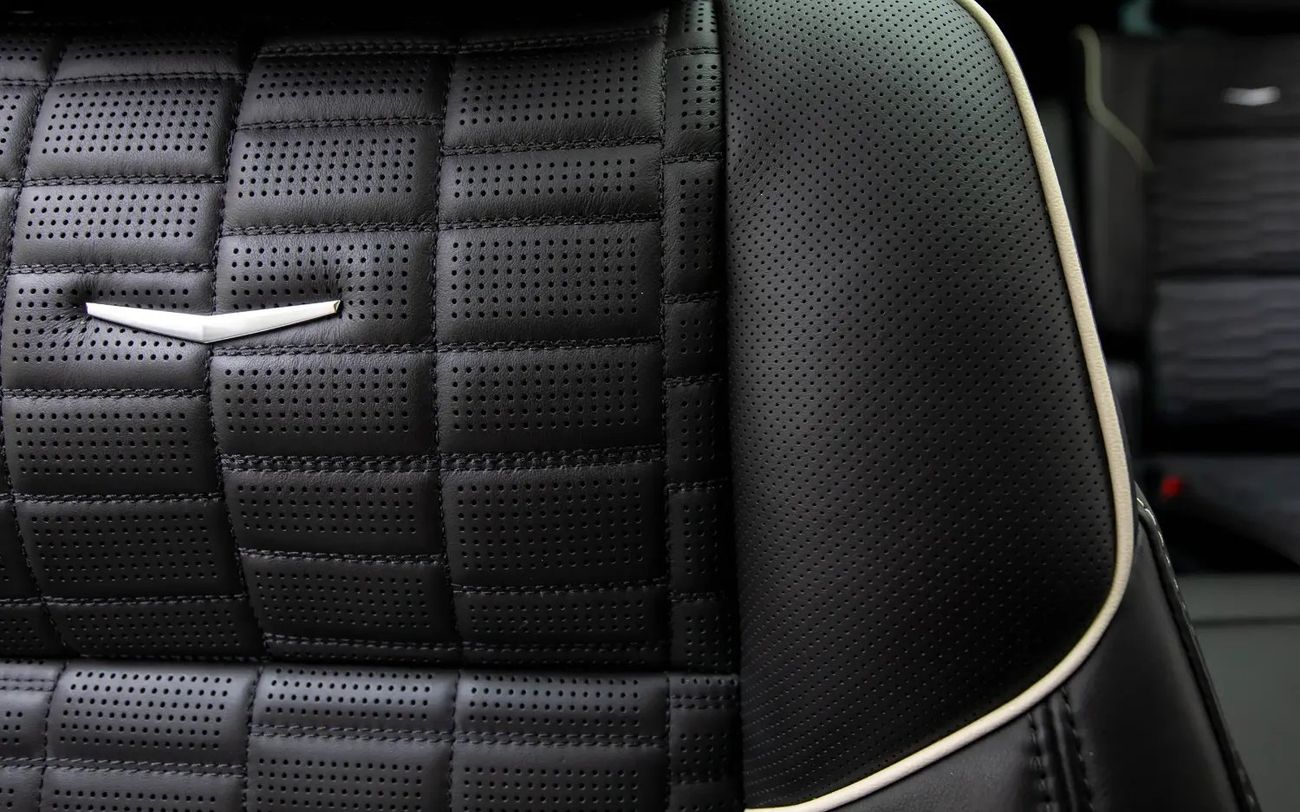 Cadillac Escalade Escalade-V 6.2L - GCC Spec - With Warranty and Service Contract