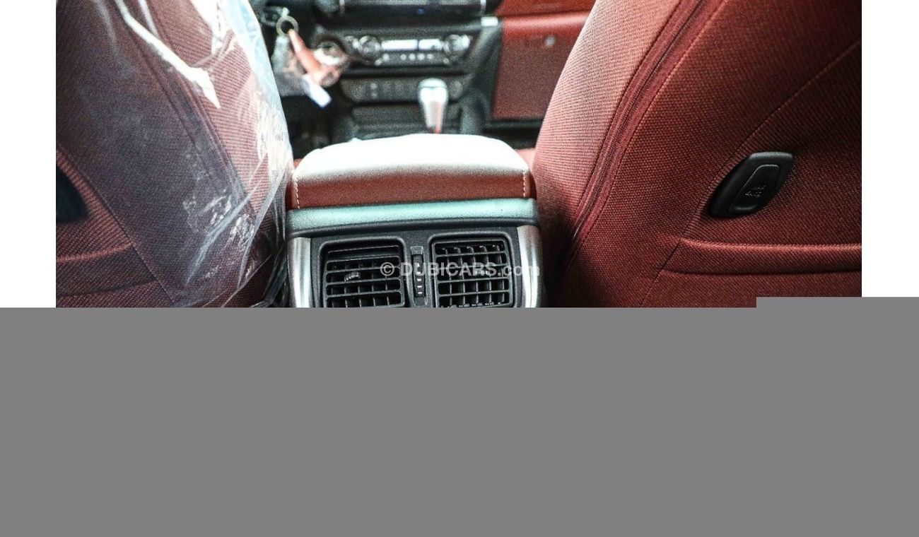 تويوتا هيلوكس Get 2023 Toyota Hilux 4x4 DC 2.8 SR5 - Black inside Maroon