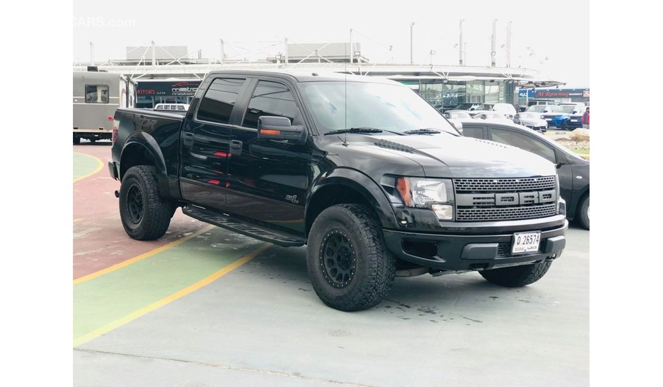 Used Ford Raptor SVT 2012 for sale in Dubai - 303965