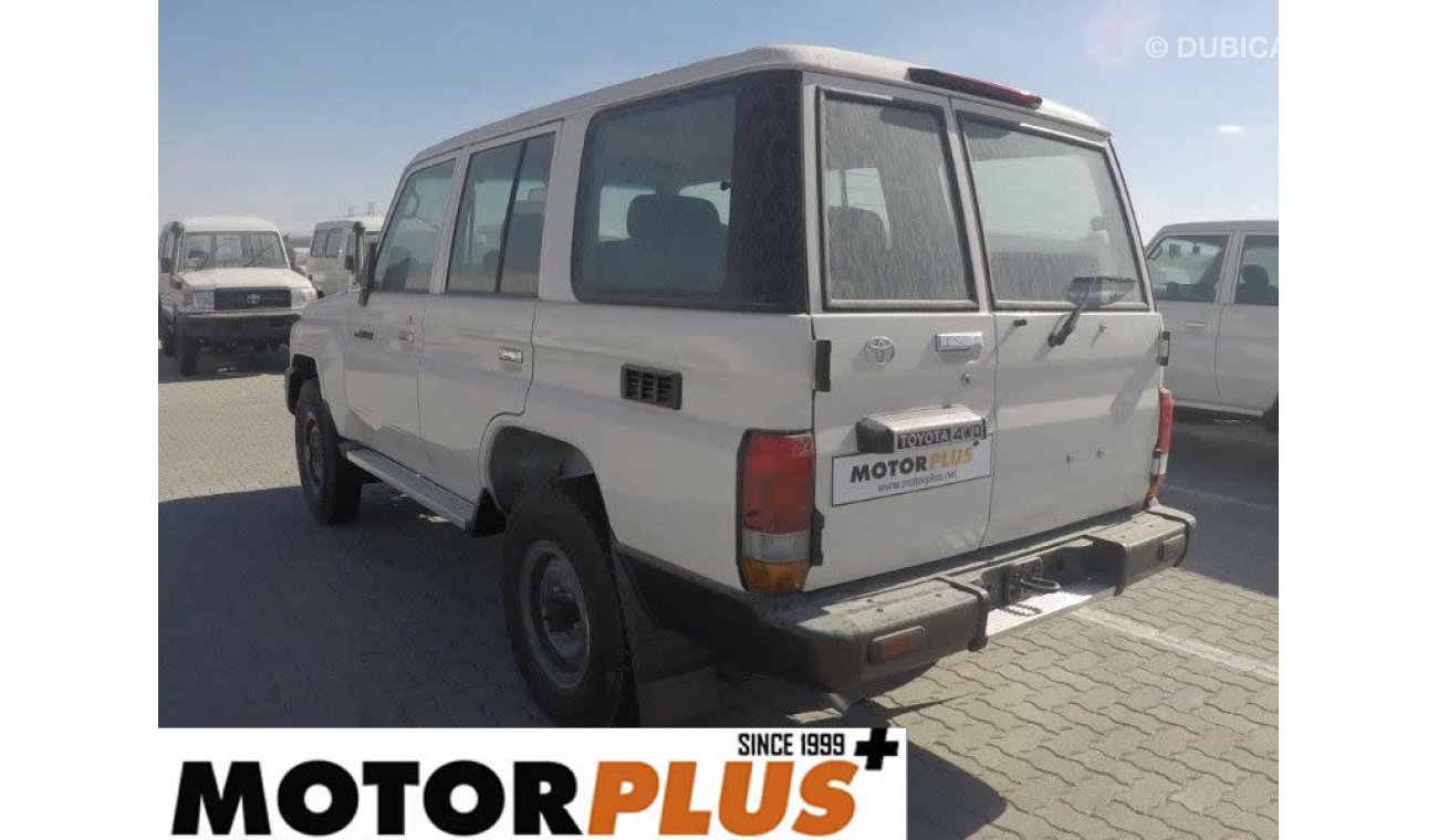 تويوتا لاند كروزر 4.2lt Diesel HZJ76 RHD Export Only