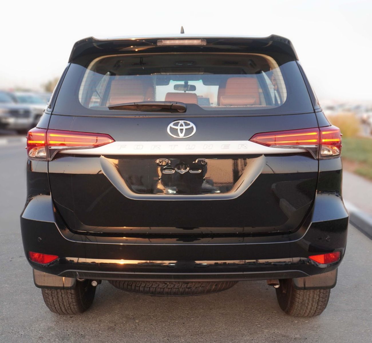 تويوتا فورتونر GX1 2.4L