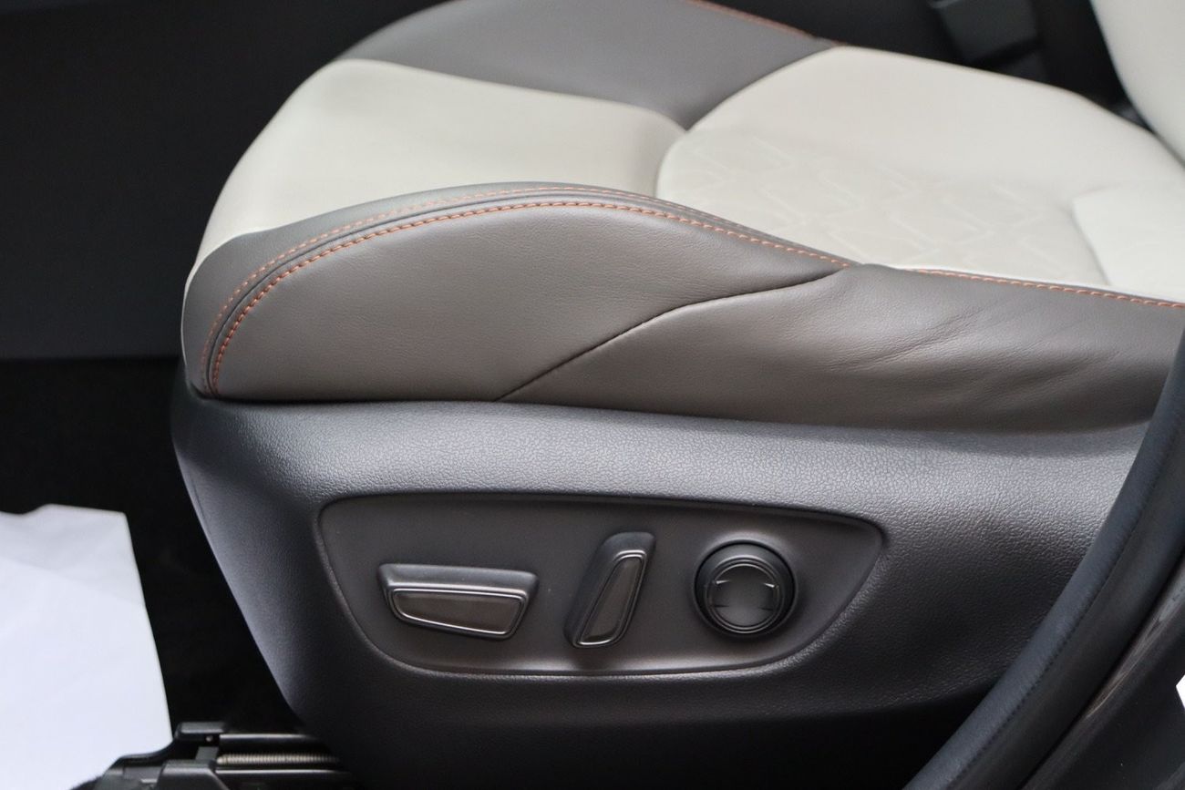 تويوتا راف ٤ Adventure 2.5L AWD Toyota RAV4 Limited AWD / 2020 / GCC / 24,000KM / Original paint