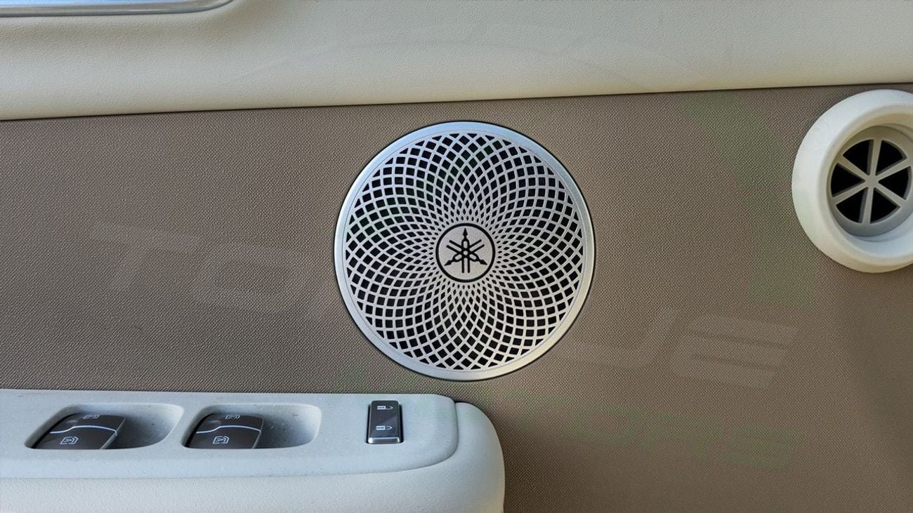 Toyota BZ3X ( Only For Export ) 2025 Toyota BZ3X 610 MAX FWD BEV BRAND NEW