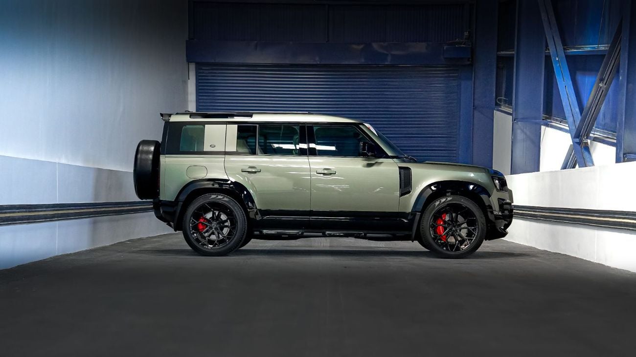 لاند روفر ديفندر P400 110 X-Dynamic HSE 3.0L (5 Seater) UAE's Very Best Example | 2 Years Free Servicing | AED 3,921