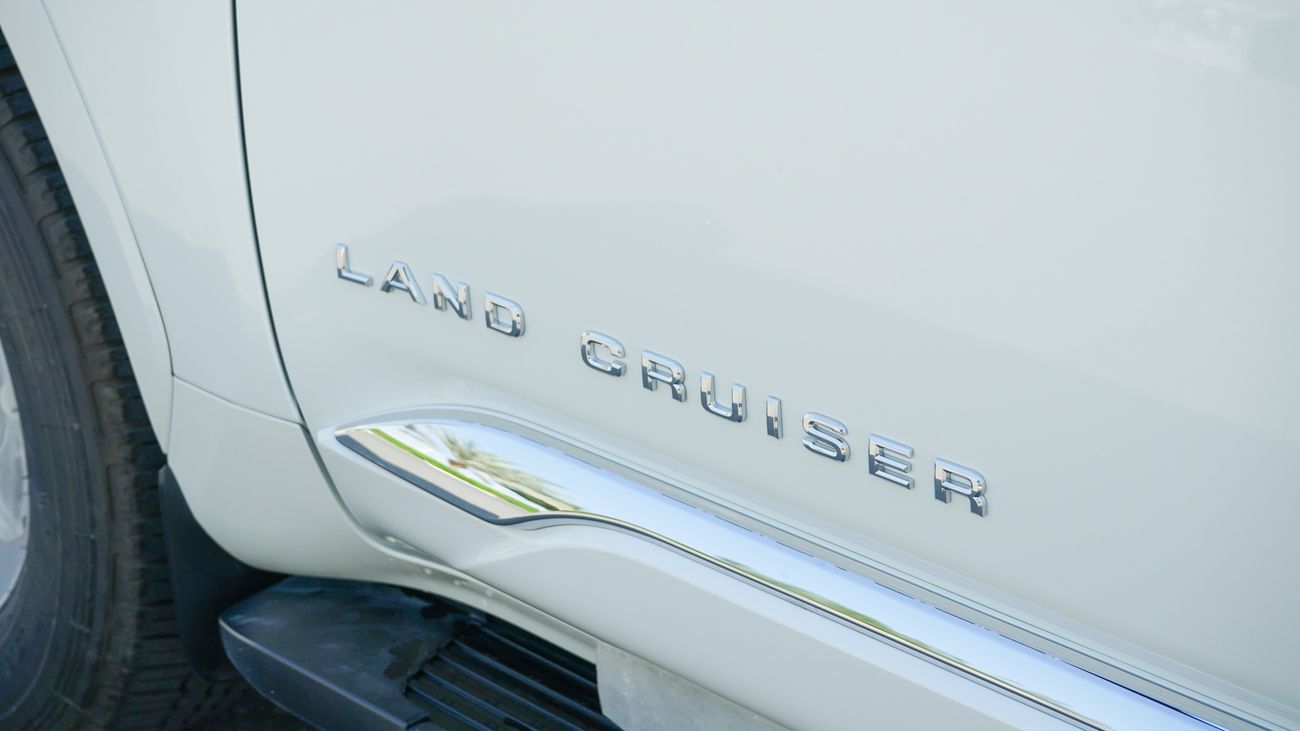 تويوتا لاند كروزر