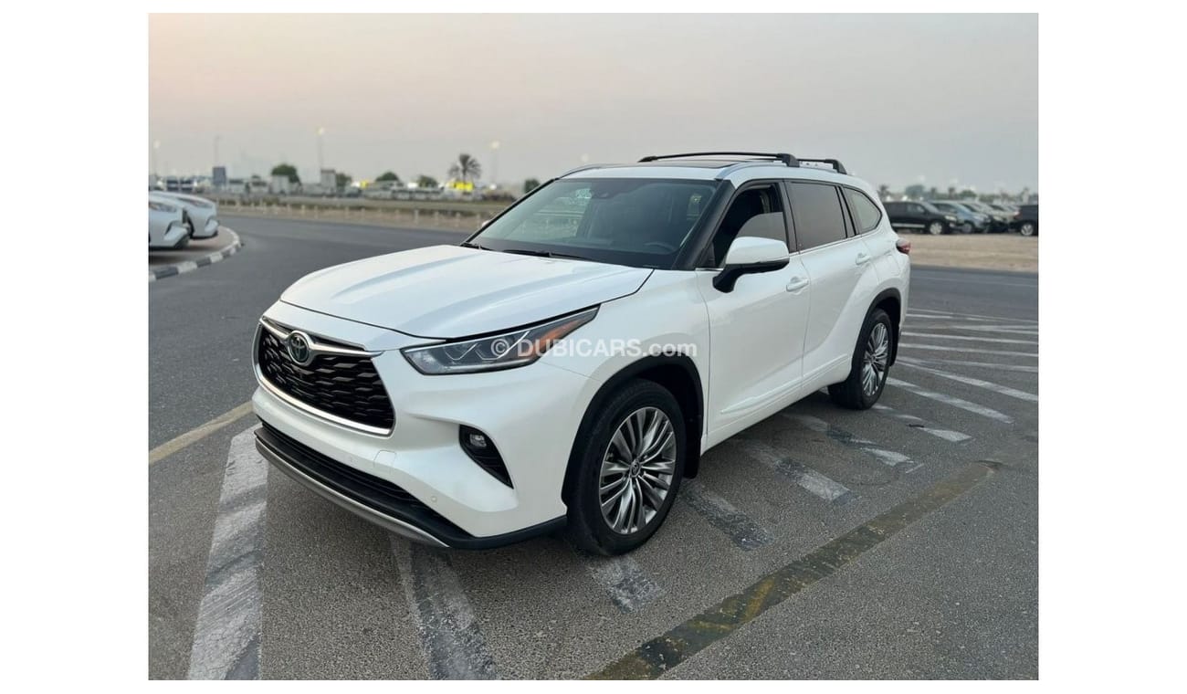 Toyota Highlander *Offer*2021 Toyota Highlander Platinum // AWD // 3.5L V6