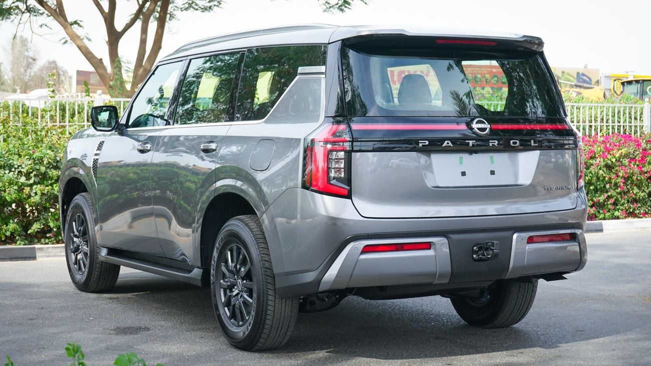 Nissan Patrol TITANIUM SE