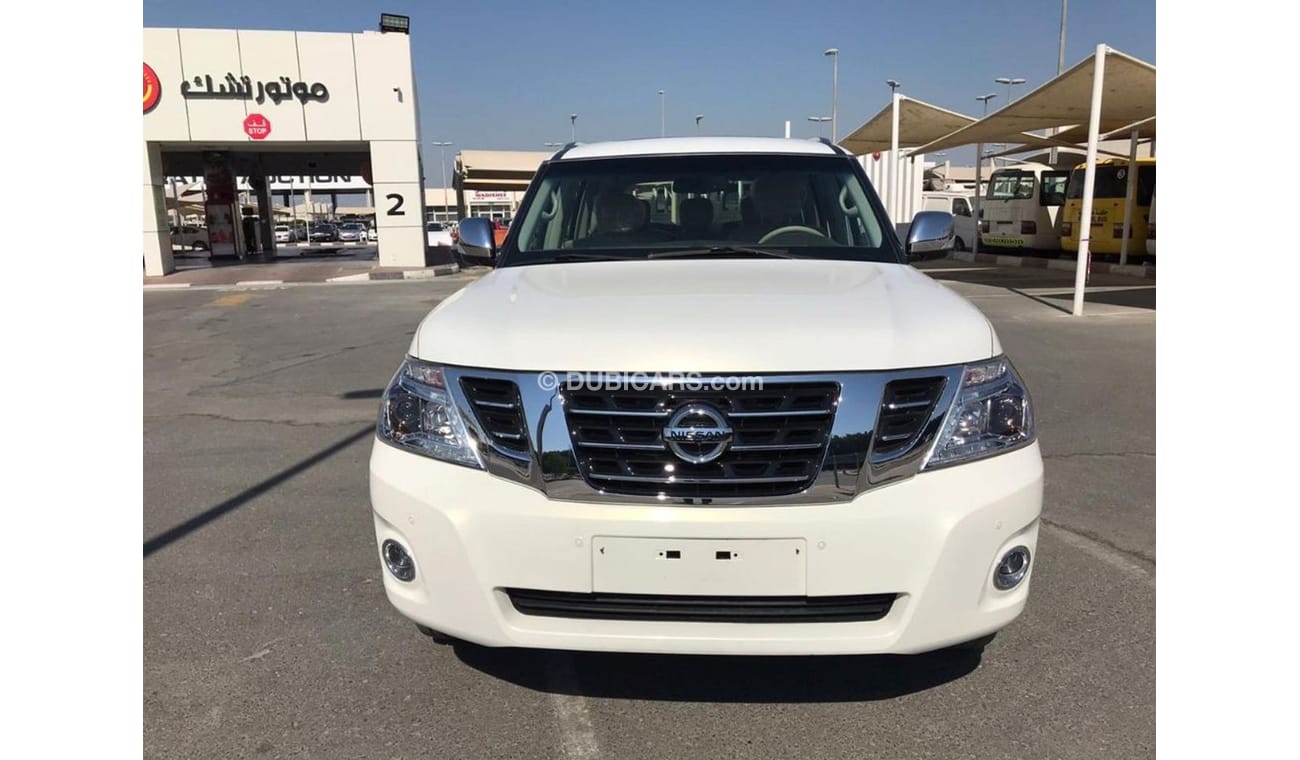 نيسان باترول نيسان باترول 2012 رقم 2 فتحه سقف دبه كهرباء