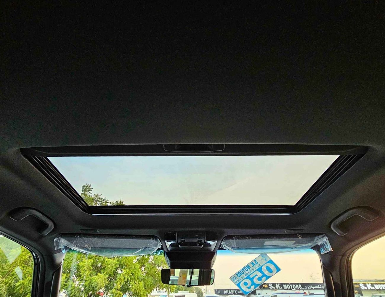 تويوتا برادو ADVENTURE TURBO/2.4L V4 PETROL/FULL OPTION/POWER SEATS/CODE#PR24S1