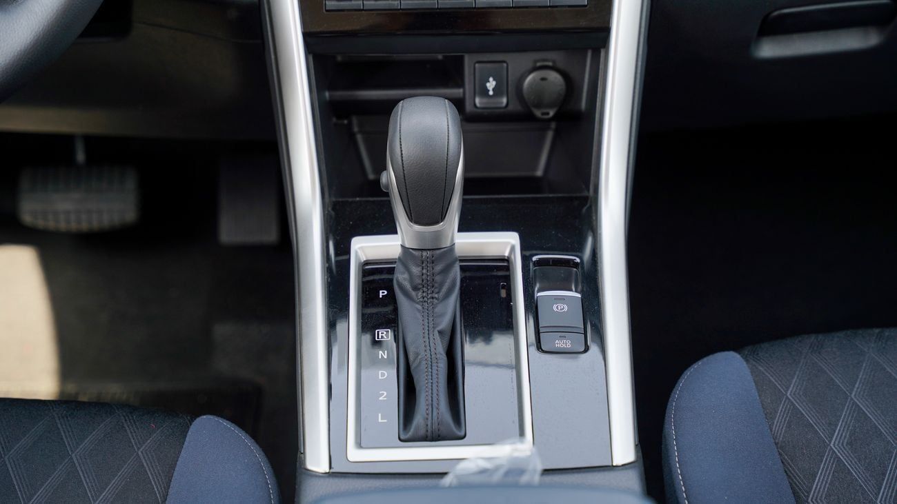 ميتسوبيشي إكسباندر كروس Brand New Mitsubishi Xpadner Cross Premium 2025 Export 1.5L 2WD Petrol A/T|Green/Bronze|XPANDER-CR-2