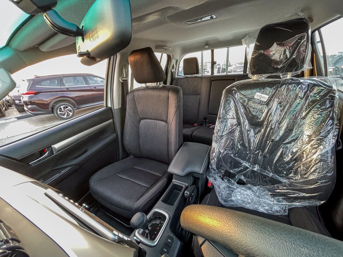 تويوتا هيلوكس Hilux 2.4 AT 2026 Full option with diff lock