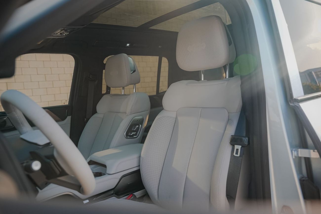 BYD Leopard 8 FLAGSHIP (NGCC) 2025 Leopard 8 NEW 5-seates AWD 0Km