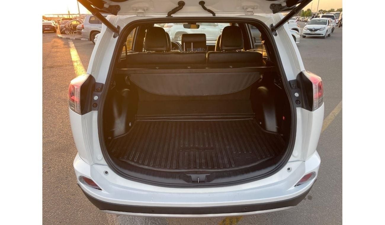 Toyota RAV4 RAV4 Se Hybrid 4x4