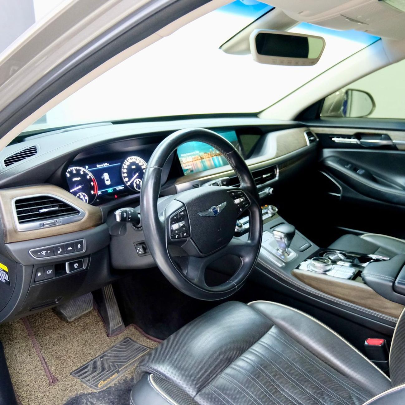 Genesis G90 Genesis G90 2019 | Luxury Sedan | Good Condition | Korean Specs