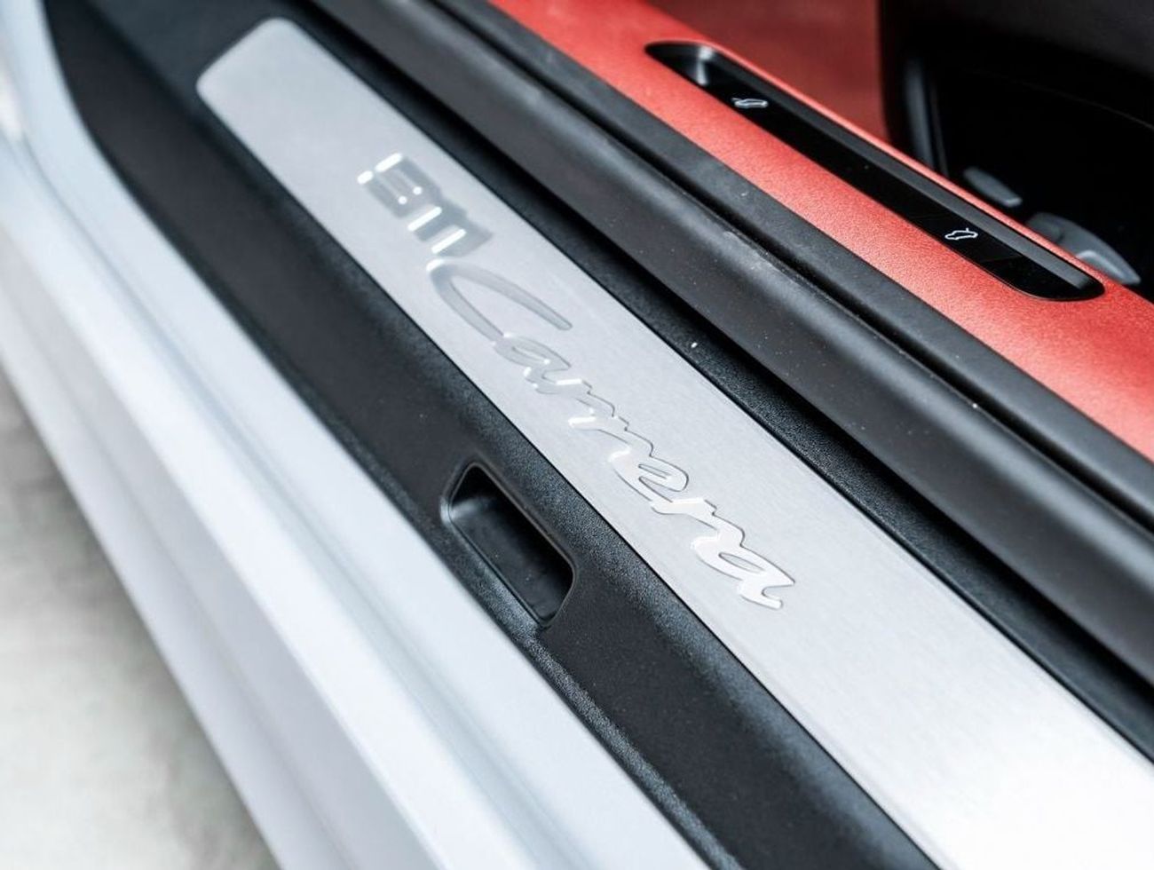 بورش 911 2025 Porsche Carrera, 2026 Porsche Warranty, Aero Kit, Very Low KMs, GCC