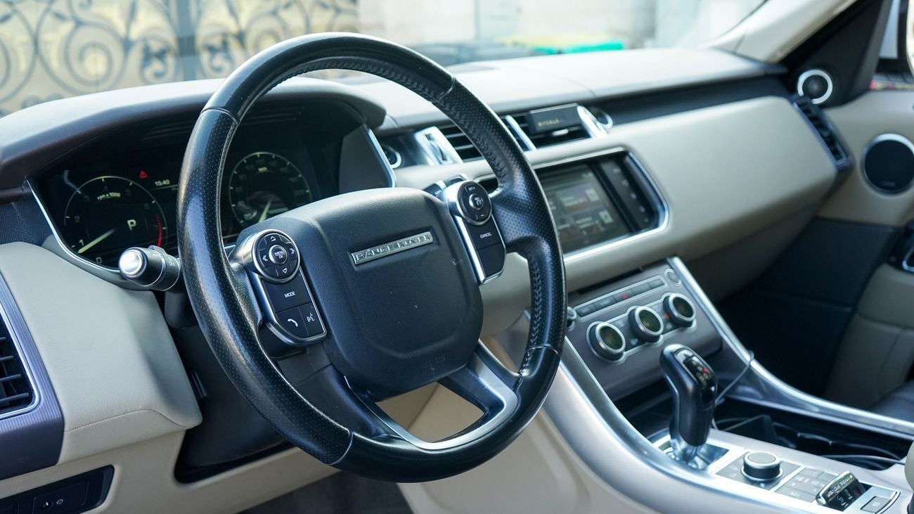 لاند روفر رينج روفر HSE 3.0L - Single owner