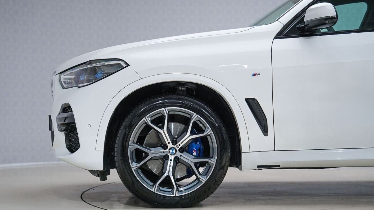 BMW X5 | AED 3945 PM | Warranty Dec-2025 | GCC