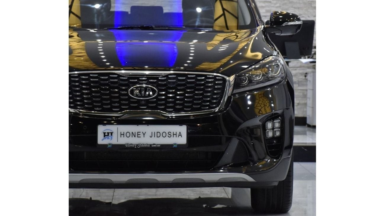 Kia Sorento EXCELLENT DEAL for our KIA Sorento AWD V6 ( 2020 Model ) in Black Color GCC Specs