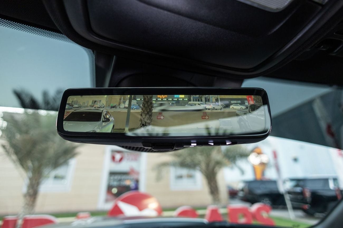 رام 1500 TRX 6.2L (5 Seater)