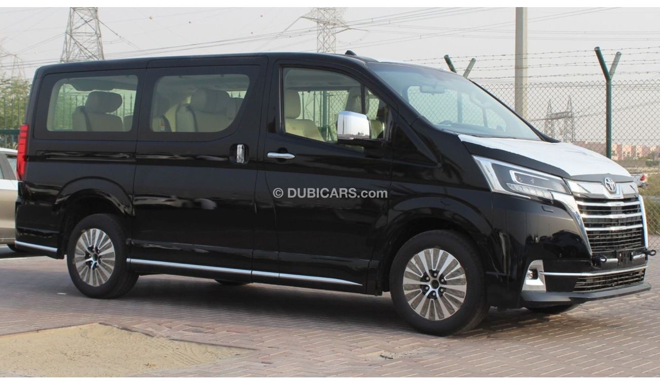 تويوتا جرافينا TOYOTA GRANVIA 2.8L WAGON 6 SEATS AT